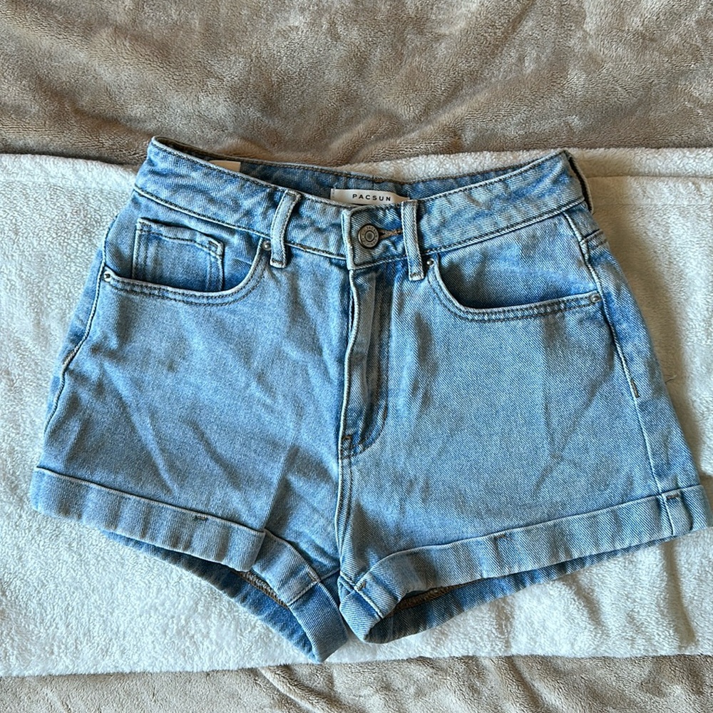 pacsun denim mom shorts size 24